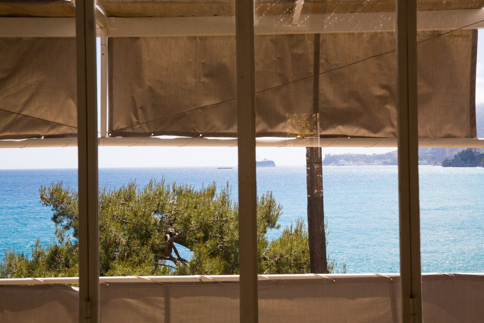 ©F SPIEKERMEIER E1027 EILEEN GRAY-web-MGL6275 ©F SPIEKERMEIER E1027 EILEEN GRAY-web-MGL6275